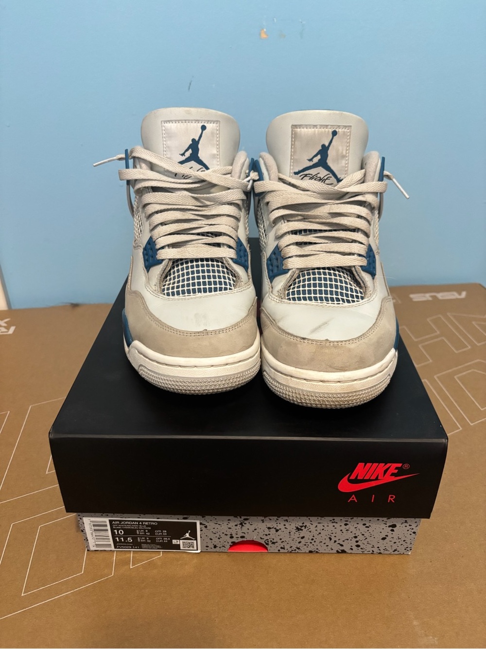 Jordan 4 military blue